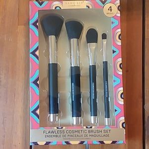 Flawless cosmetic brush set